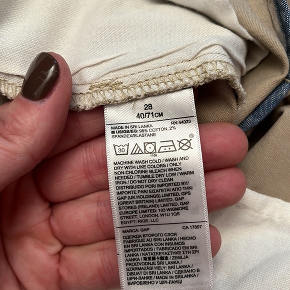 3 pairs men's Gap shorts 28 waist - Picture 12 of 15